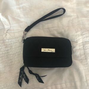 VERA BRADLEY BLACK WRISLET